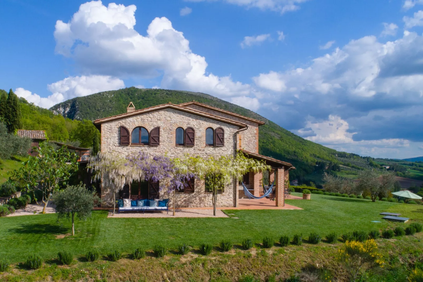 San Giovanni Dieci-Exterior summer