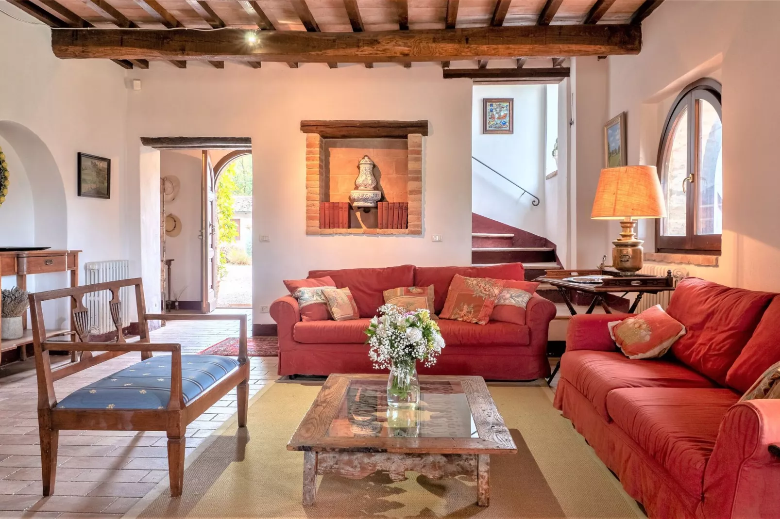 San Giovanni Dieci-Living room