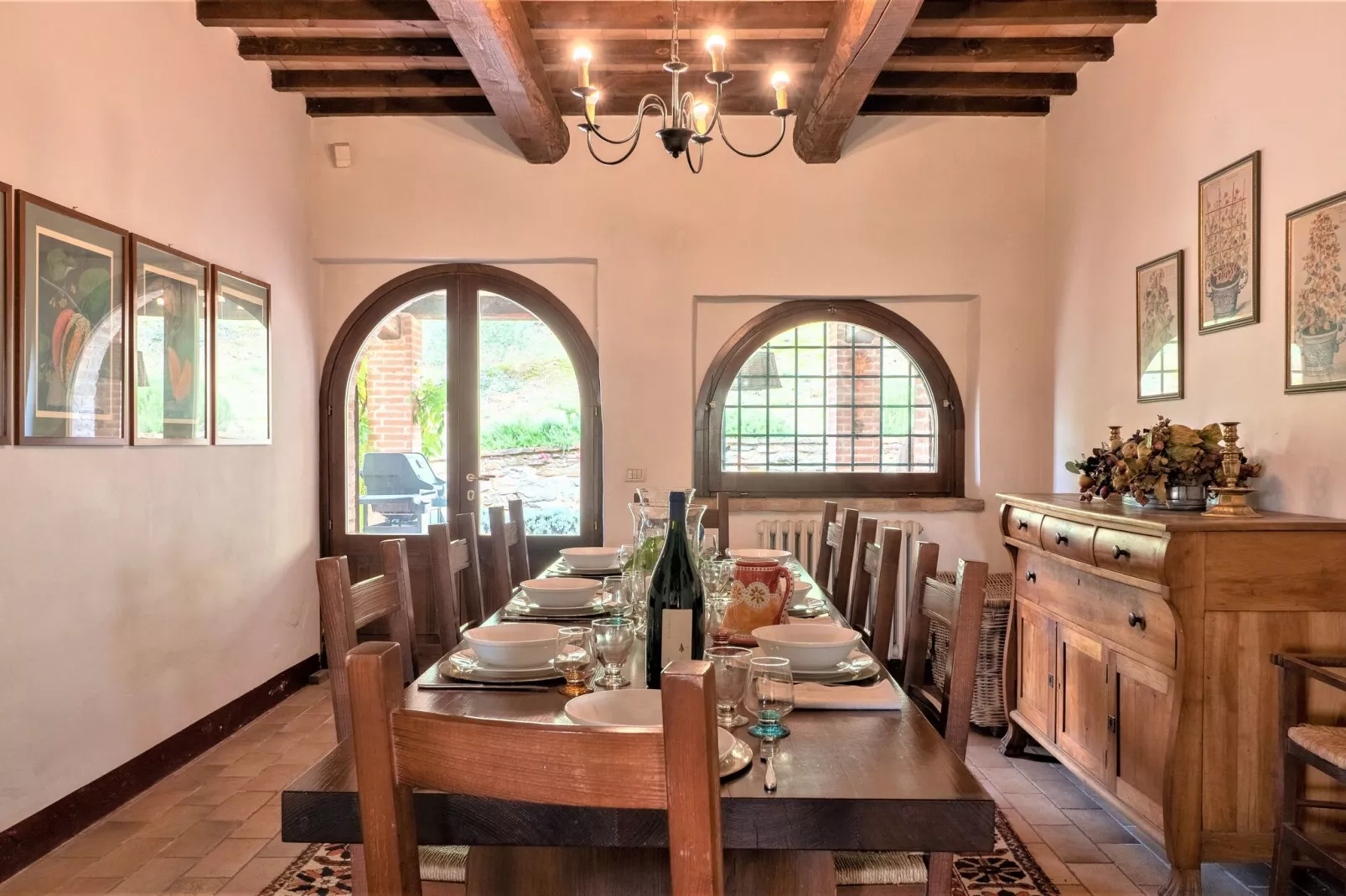 San Giovanni Dieci-Dining room