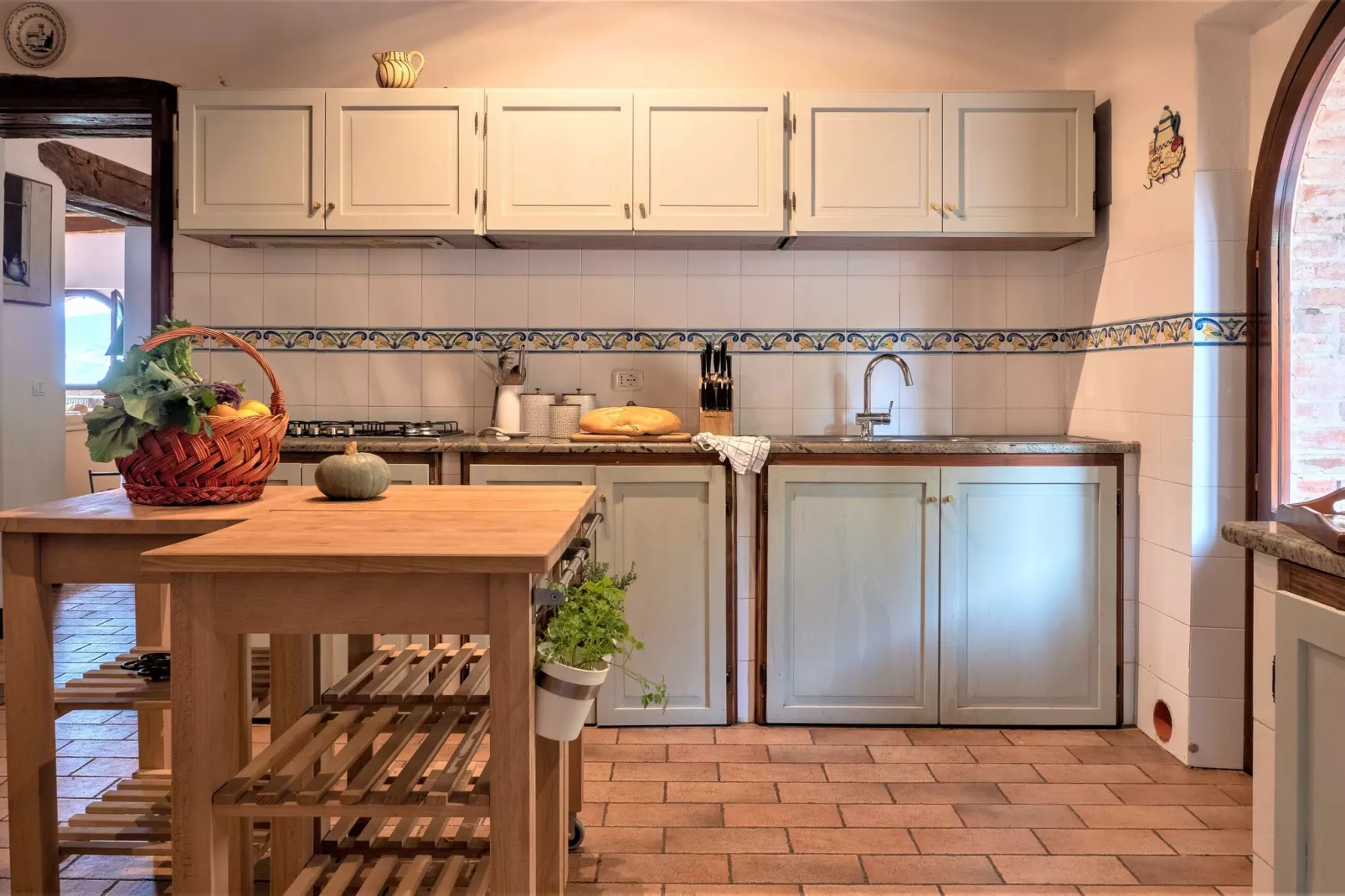 San Giovanni Dieci-Kitchen