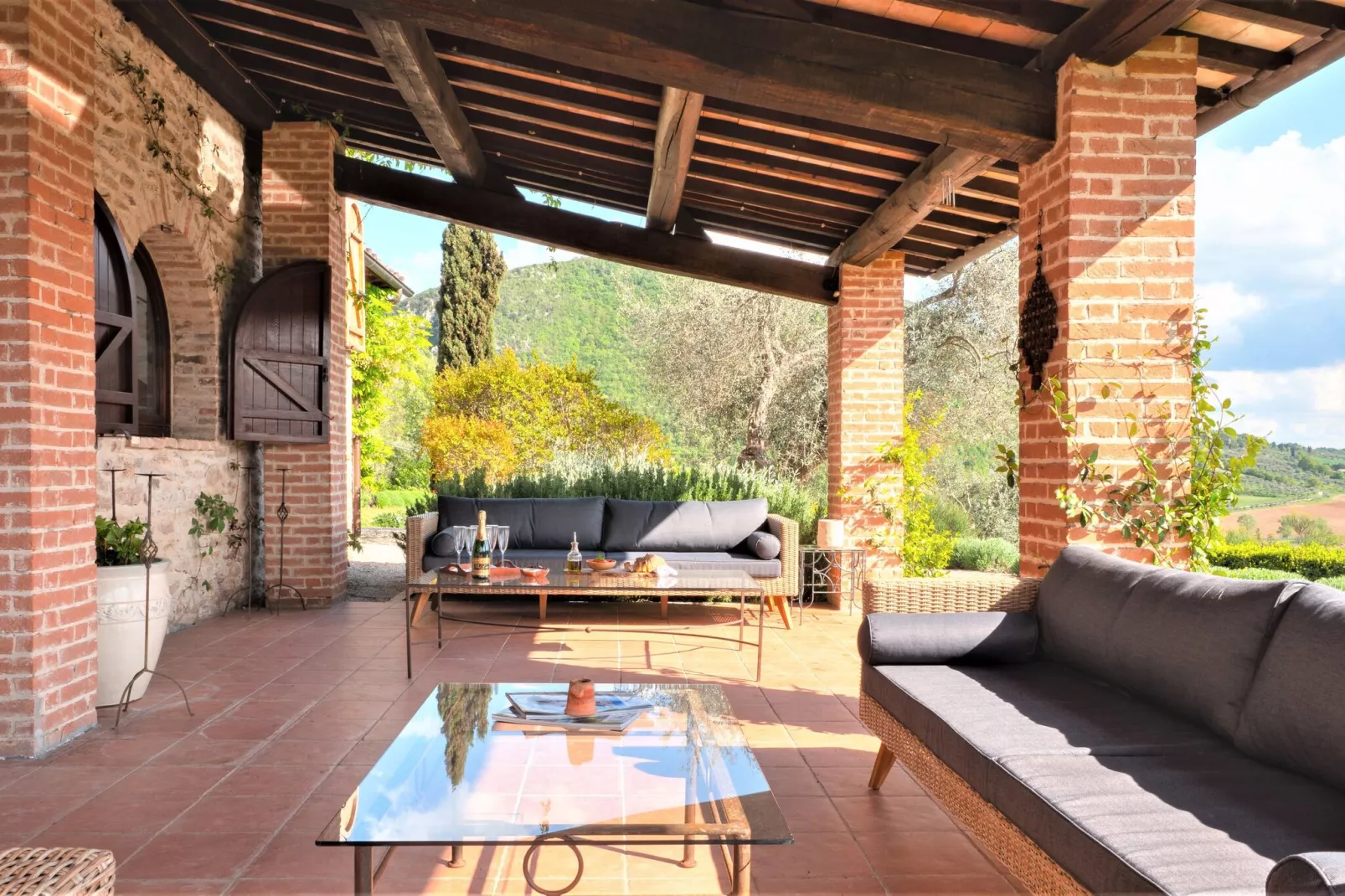 San Giovanni Dieci-Terrace balcony