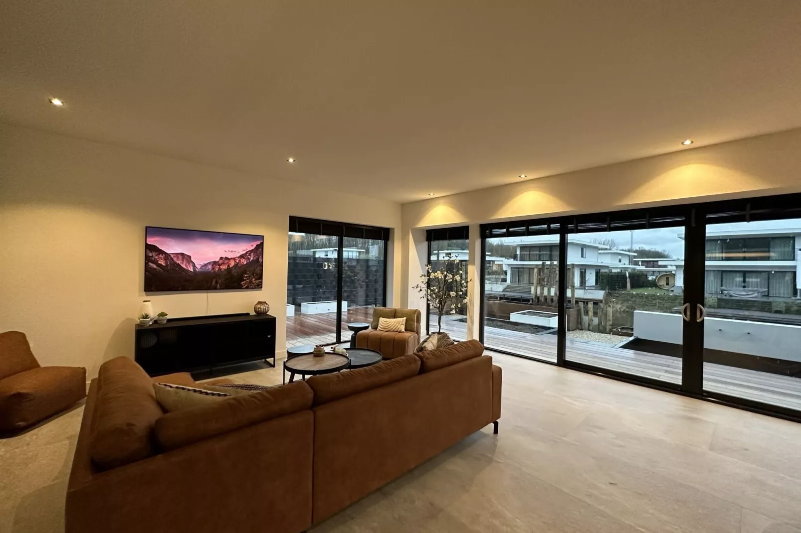 Casa Reyes al Lago 560-Living room