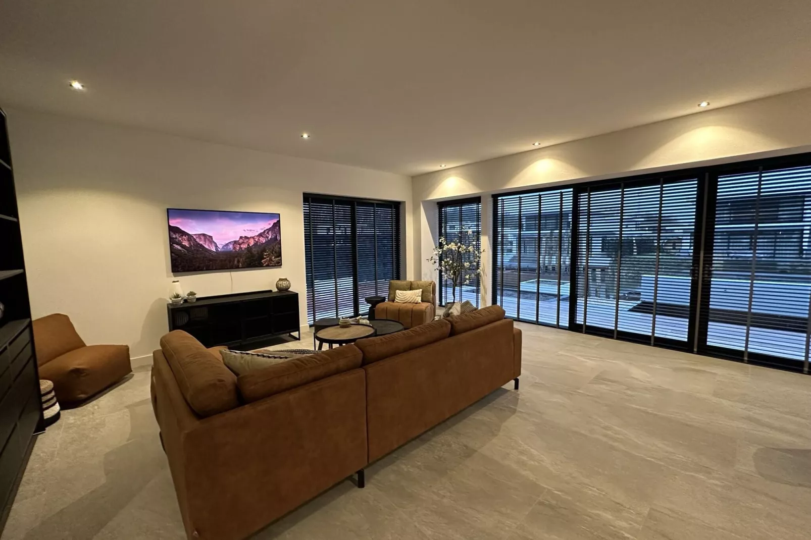 Casa Reyes al Lago 560-Living room