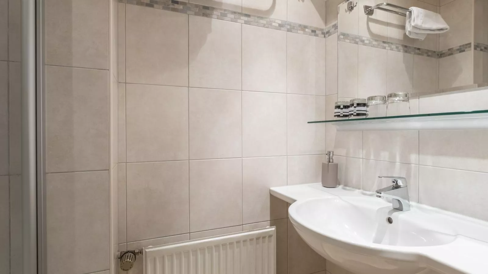 Jürgen-Bathroom
