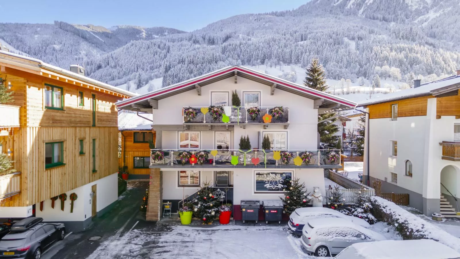Winter Chalet Kaprun-Exterior winter