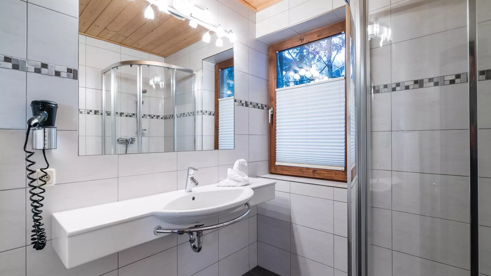Saalach-Bathroom