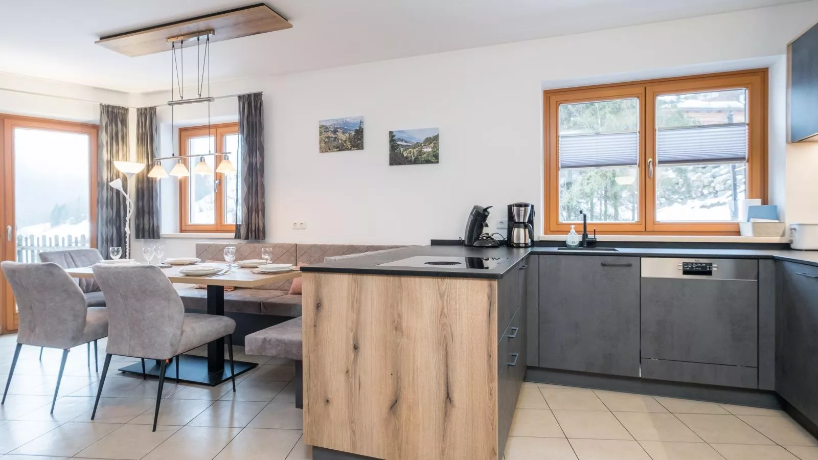 Hasenbach Ski in - Ski Out-Kitchen
