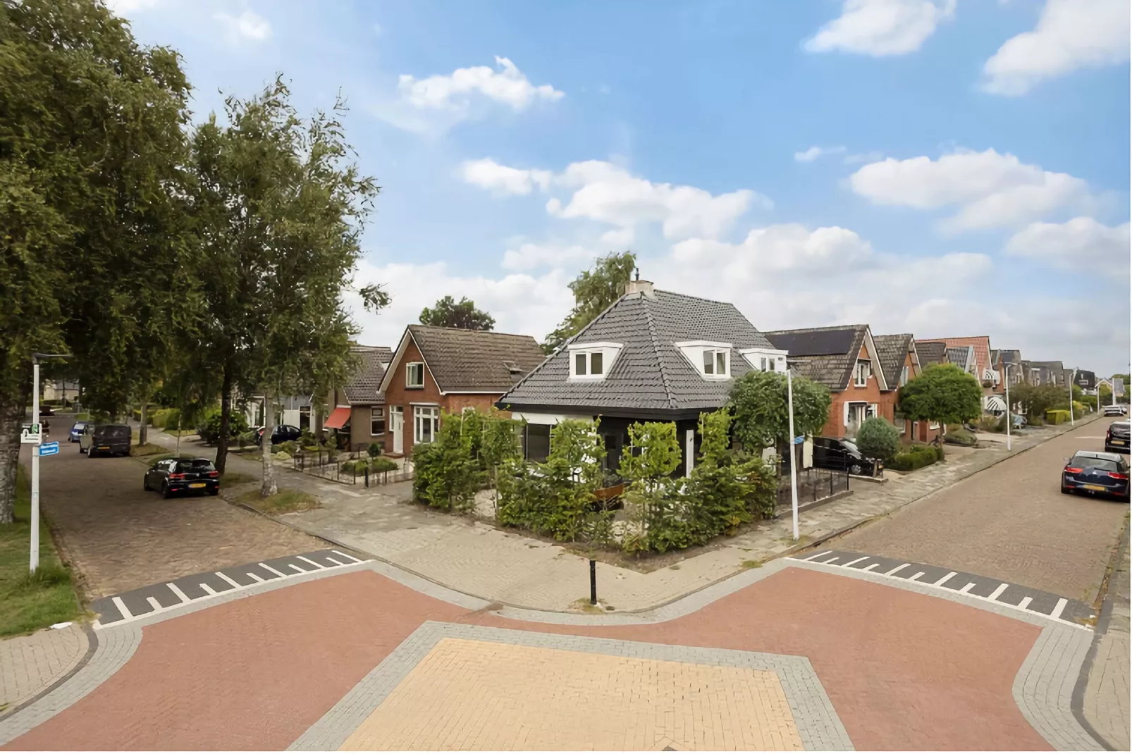 Vakantiewoning Moderna-Areas summer 1km
