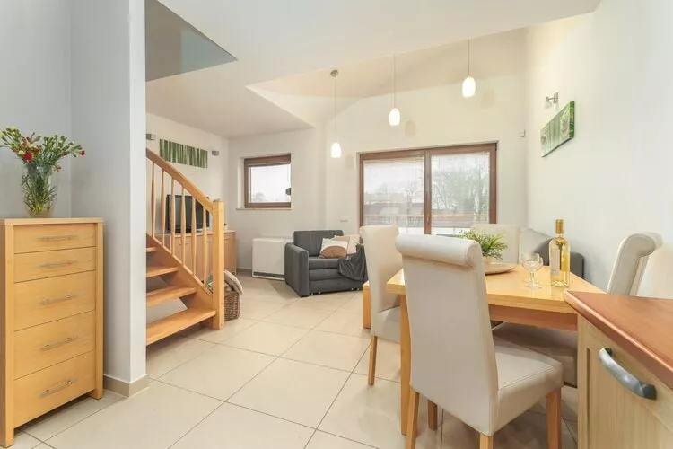 Apartament 2-poziomowy Bałtycka Rewal-Wohnzimmer