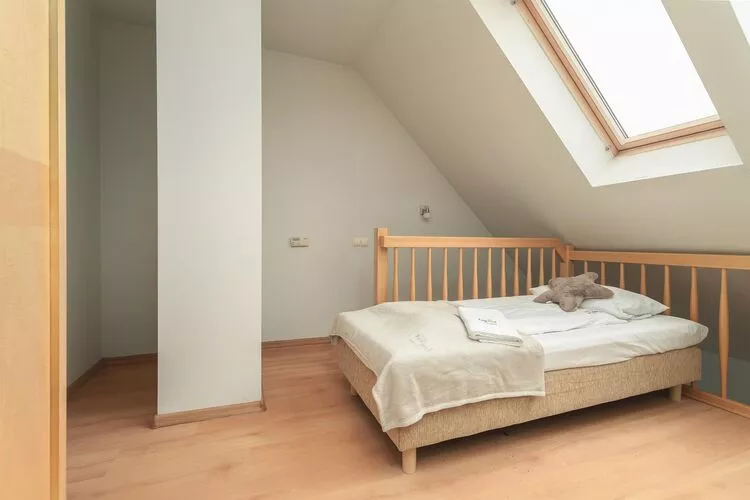 Apartament 2-poziomowy Bałtycka Rewal-Schlafzimmer