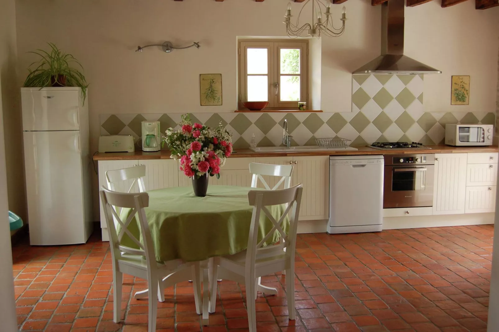 Maison de vacances - CHILLEURS-AUX-BOIS-Cuisine