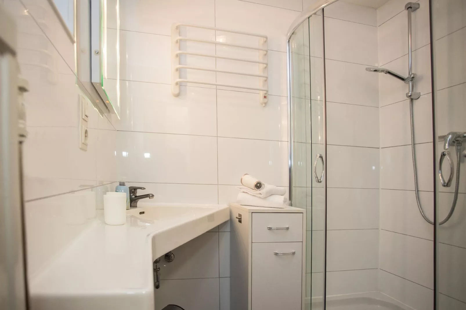 Studio Kapperundweg 4-3-Salle de bain