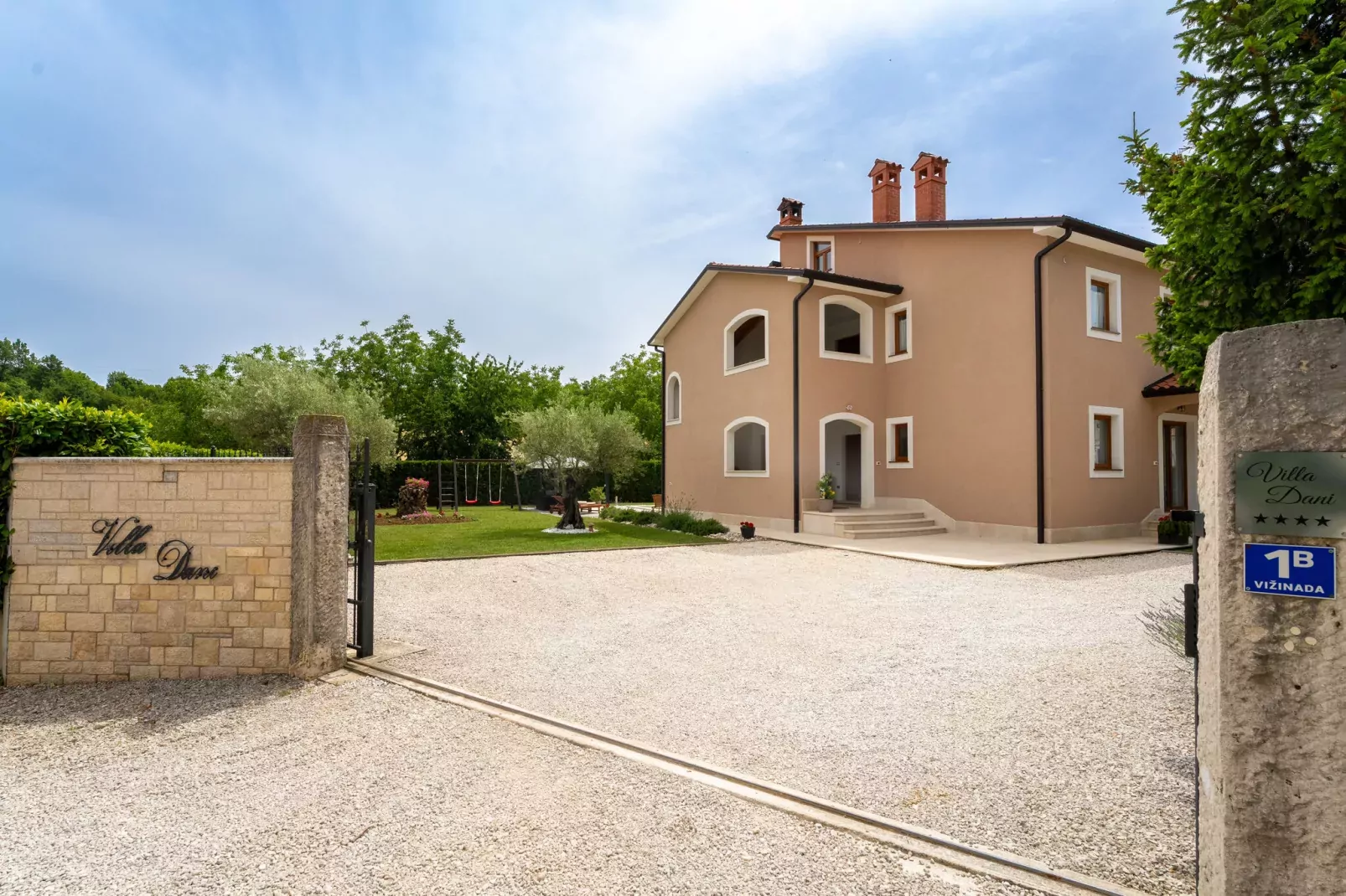 Villa Dani-Exterior summer