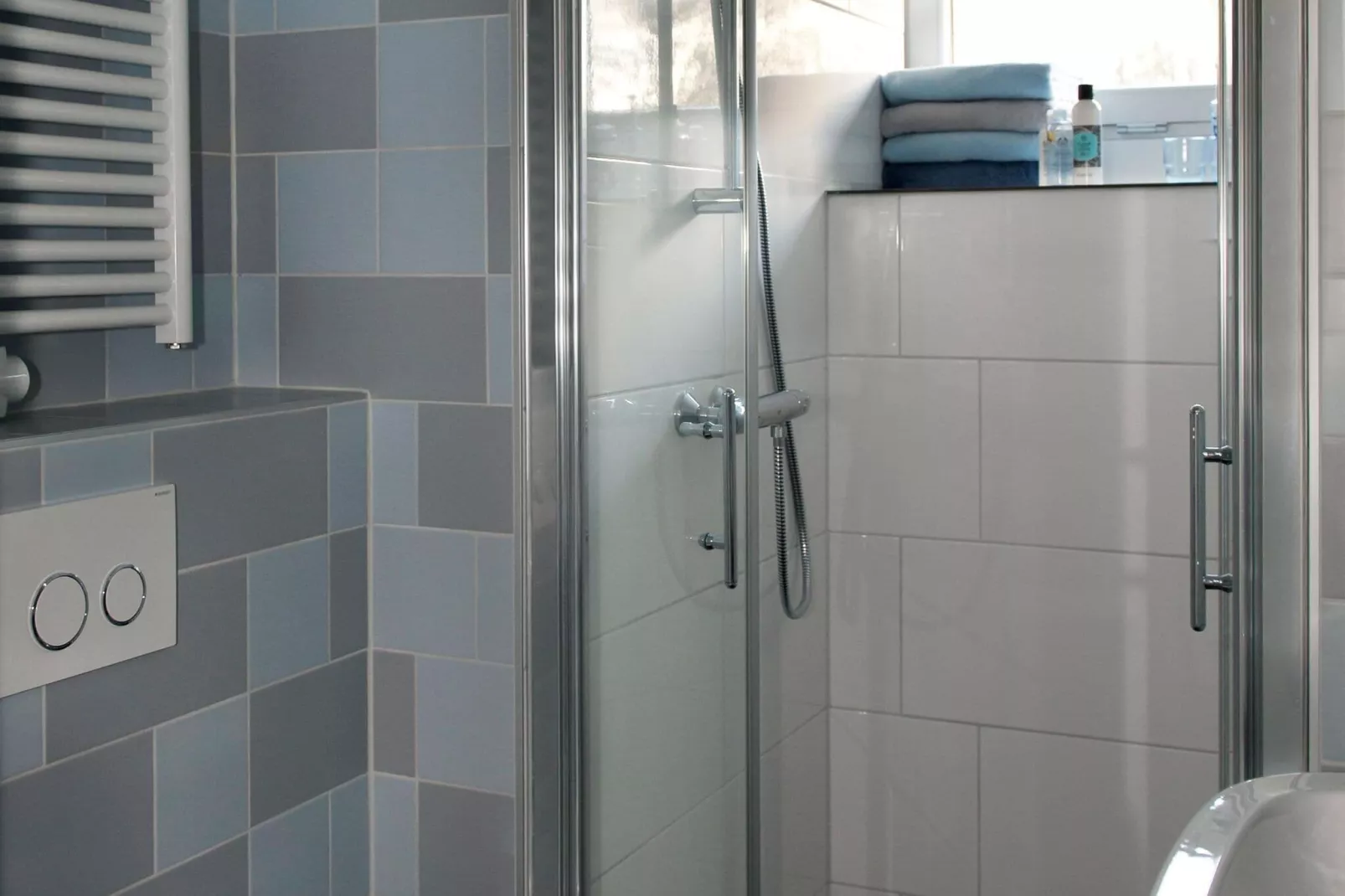 Grand Tolve Wellness de luxe met sauna buitenspa-Bathroom