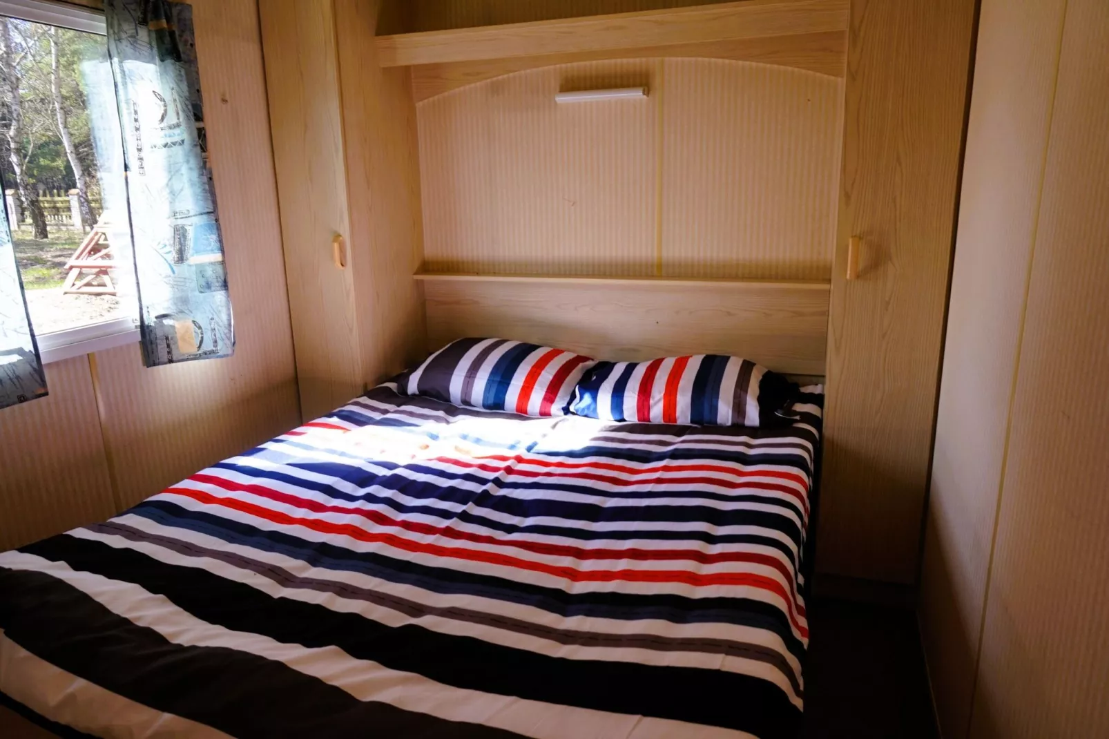Domek holenderski  dla 4 osób-Bedroom