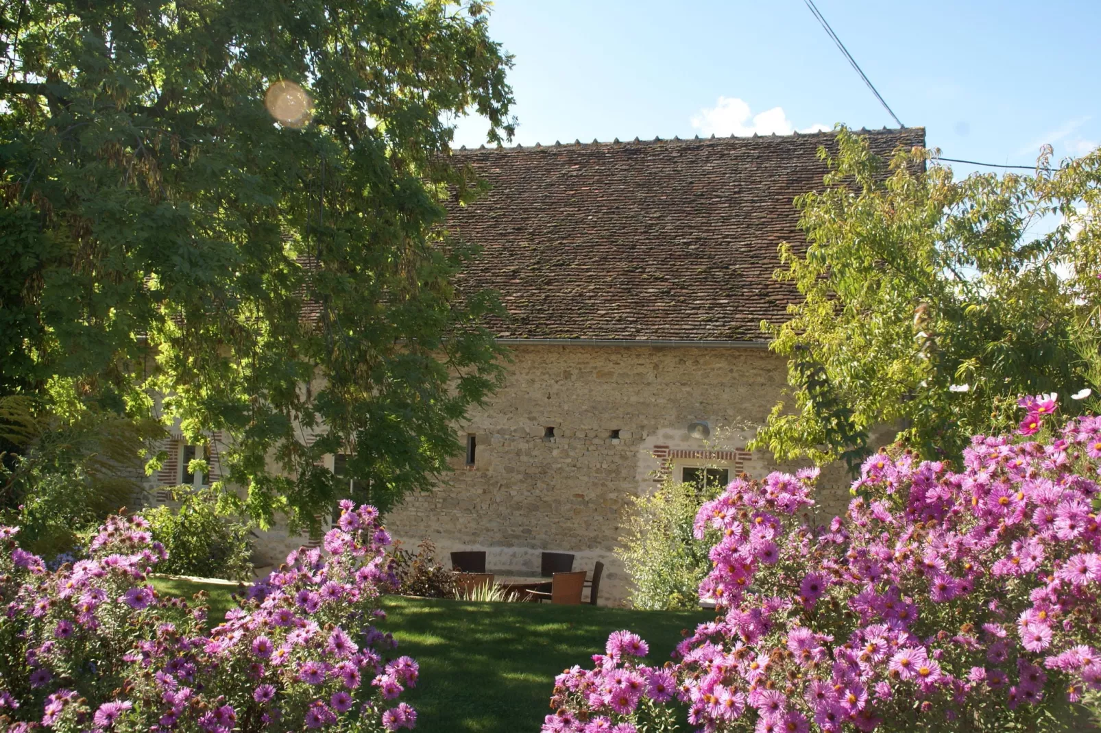 Maison de vacances - CHILLEURS-AUX-BOIS-Jardin d'été