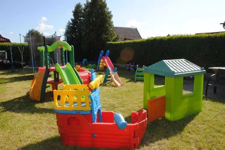 Domki wakacyjne dla 6 osób Sarbinowo-Gardens summer