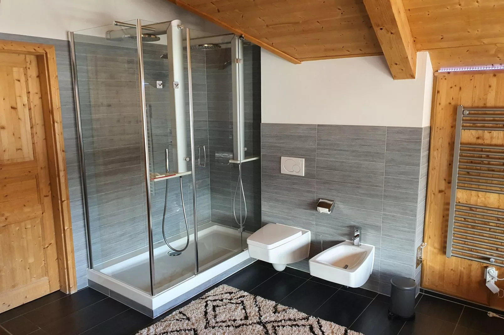 Tauern Chalet-Bathroom