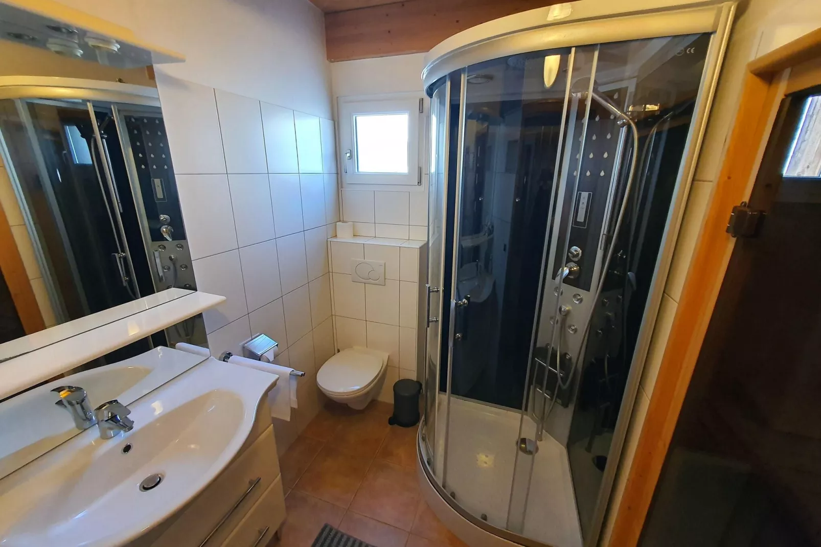 Tauern Chalet-Bathroom