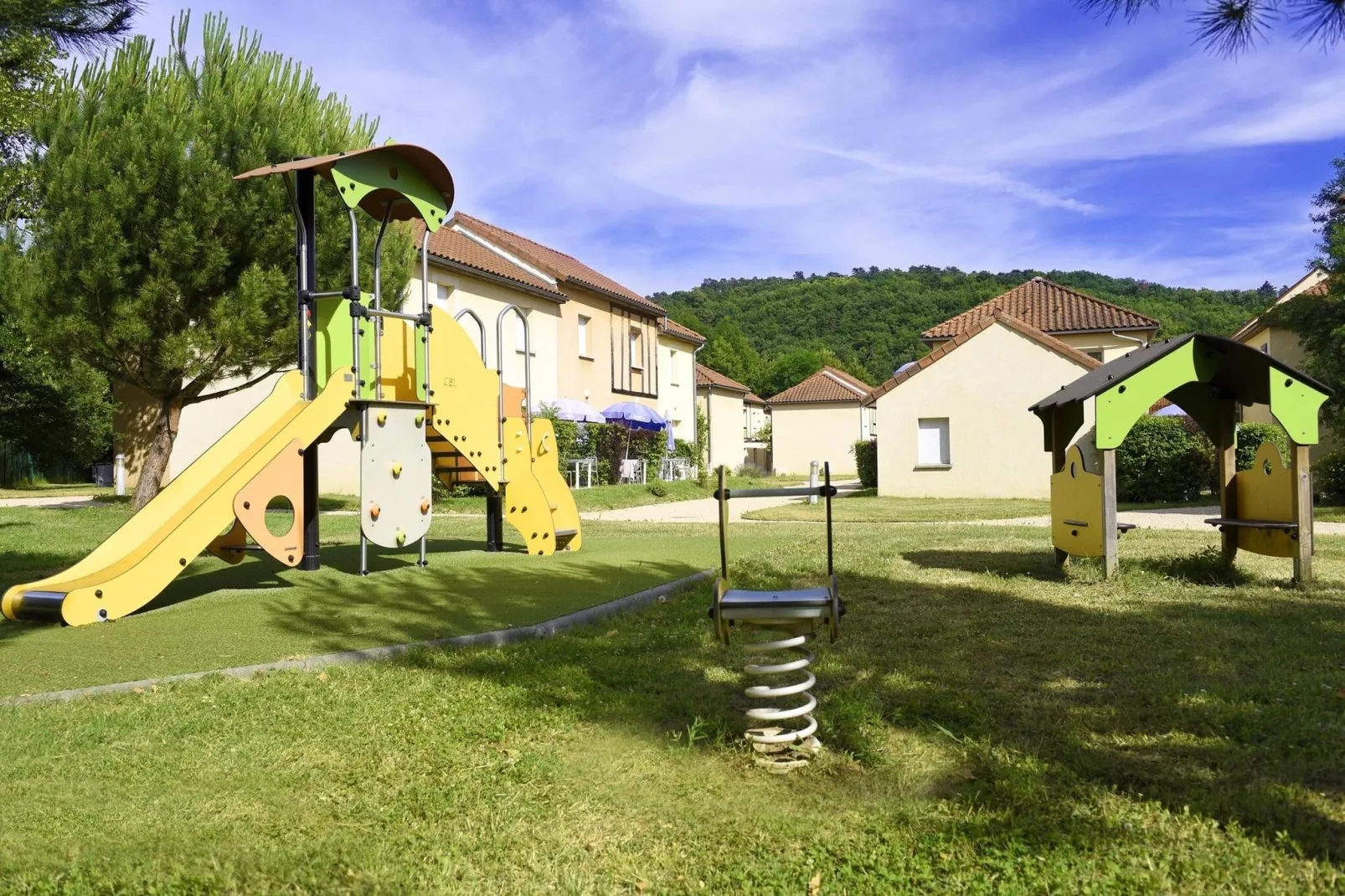 Résidence Le Hameau du Moulin 1-Installations du parc