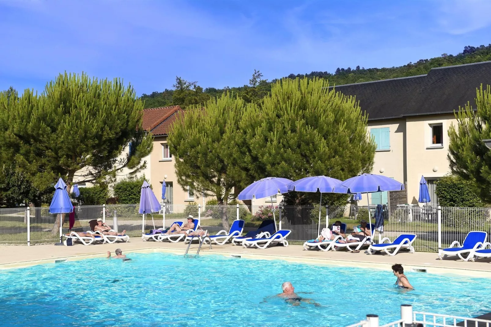 Résidence Le Hameau du Moulin 2-Pool
