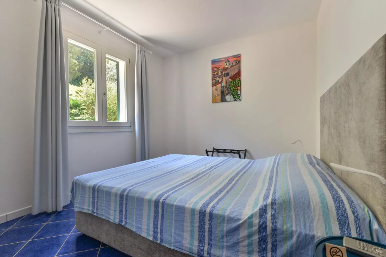 RES "I CASTAGNI" APPARTAMENTO  TRILOCALE LA CHICCA con Vista Mare-Chambre