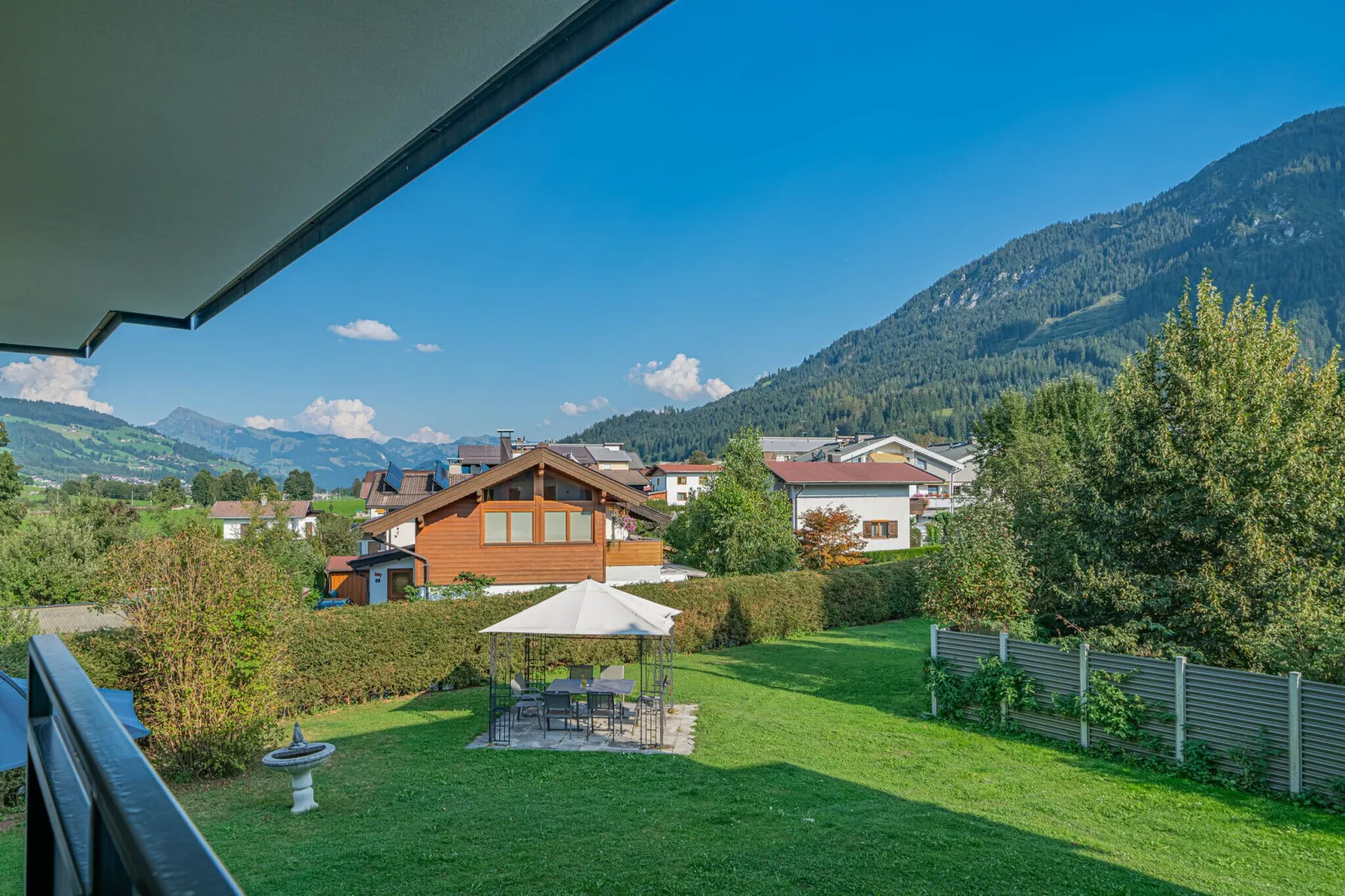 Haus Andrea Cäciel-Areas summer 1km