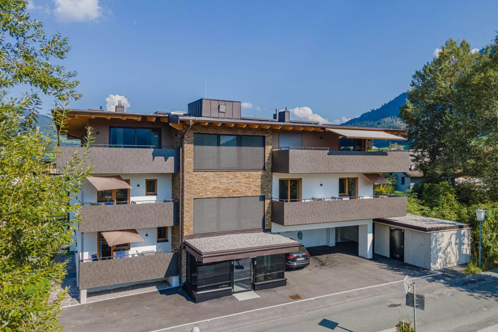 Haus Andrea Cäciel-Exterior summer