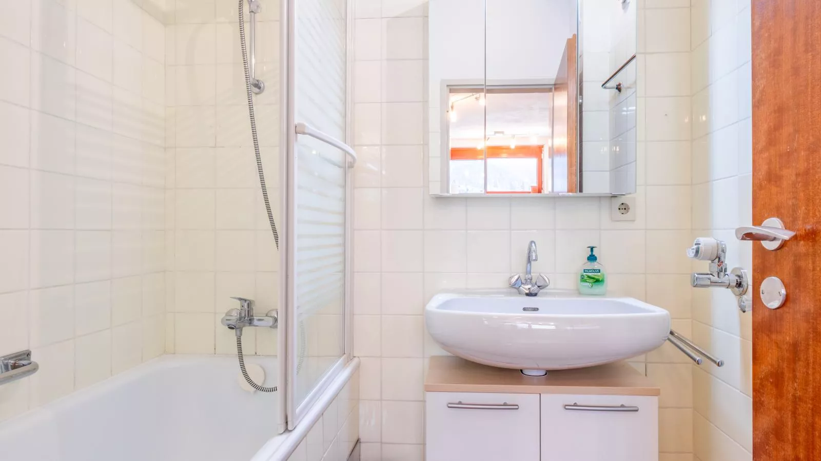 My Mountain next door-Salle de bain