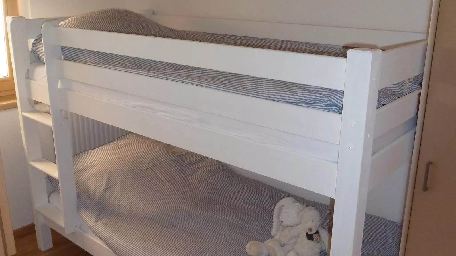 Dubbel Dik Hout-Bedroom