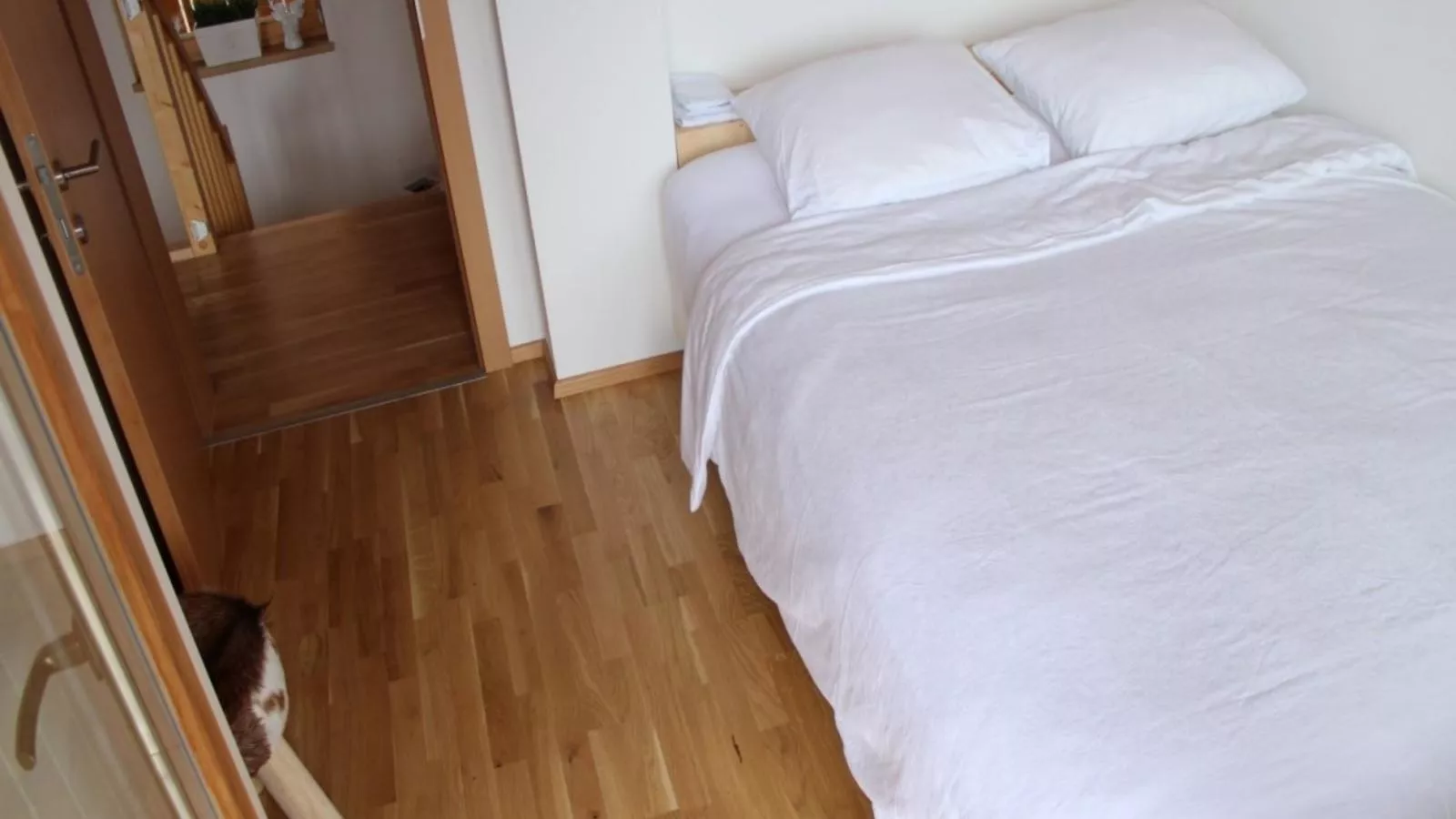 Dubbel Dik Hout-Bedroom