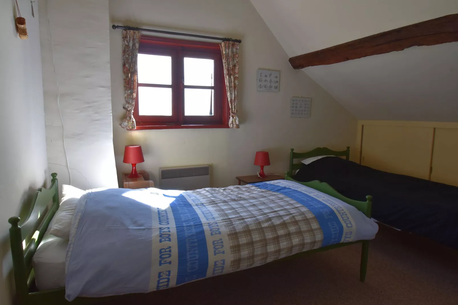 Maison de vacances St Maurice sur Aveyron-Bedroom