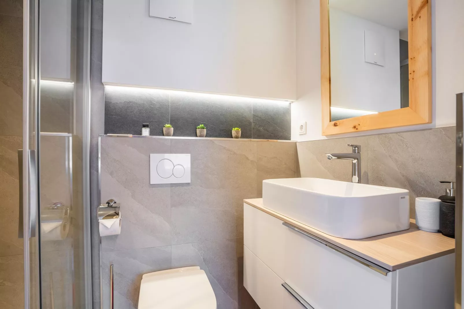 Apartment Hollaus 1 & 2-Badezimmer