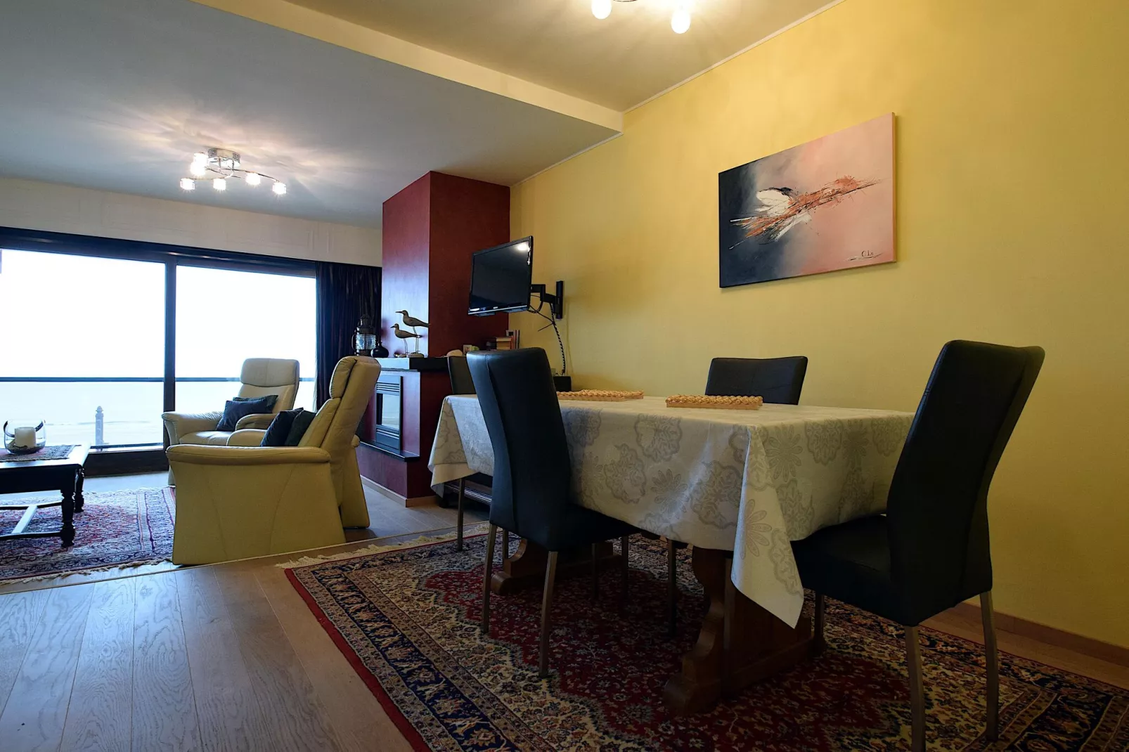 Blomme 0202-Dining room