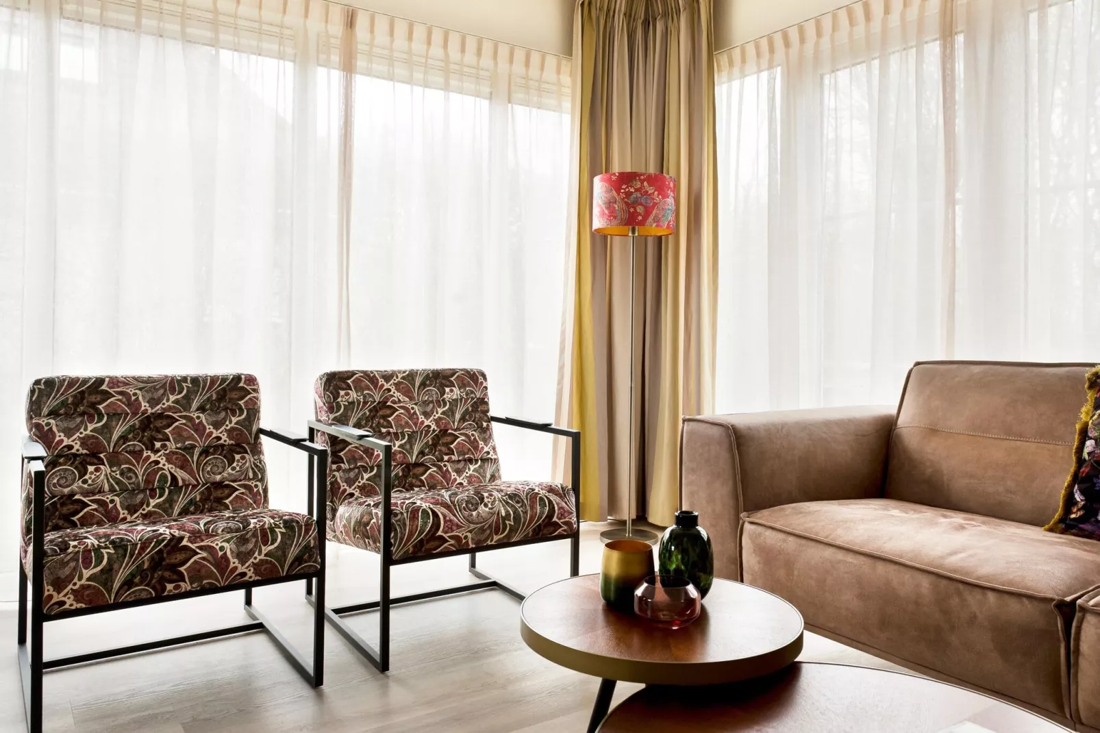 Fisker Wellness de Luxe VIP met sloep en buitenspa / 6 pers-Living room