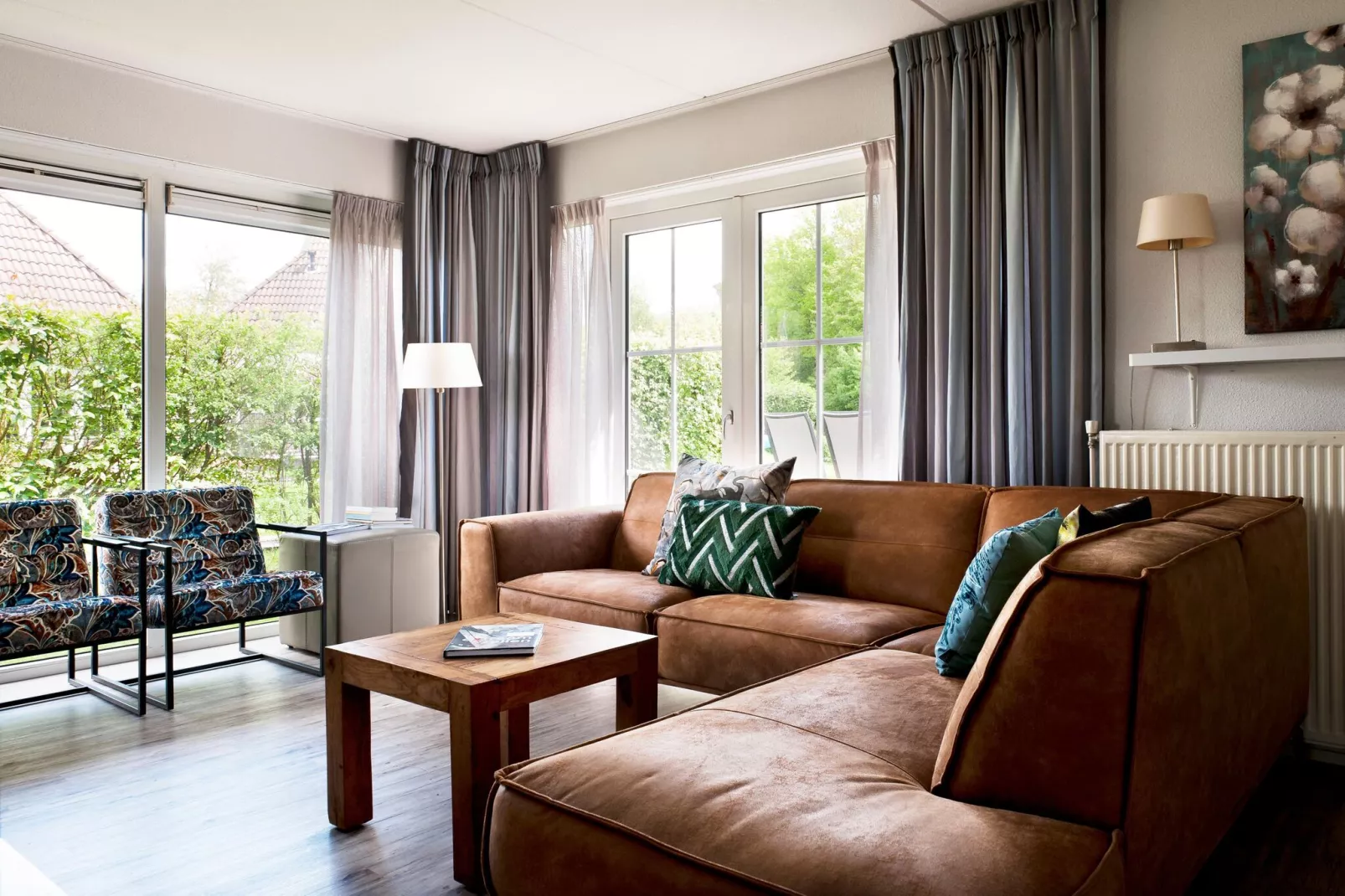 Fisker Wellness de Luxe VIP met sloep en buitenspa / 6 pers-Living room