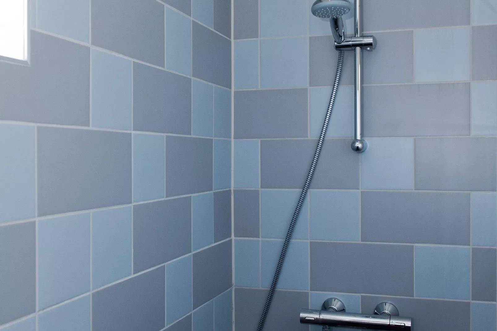 Fisker Wellness de Luxe VIP met sloep en buitenspa / 6 pers-Bathroom