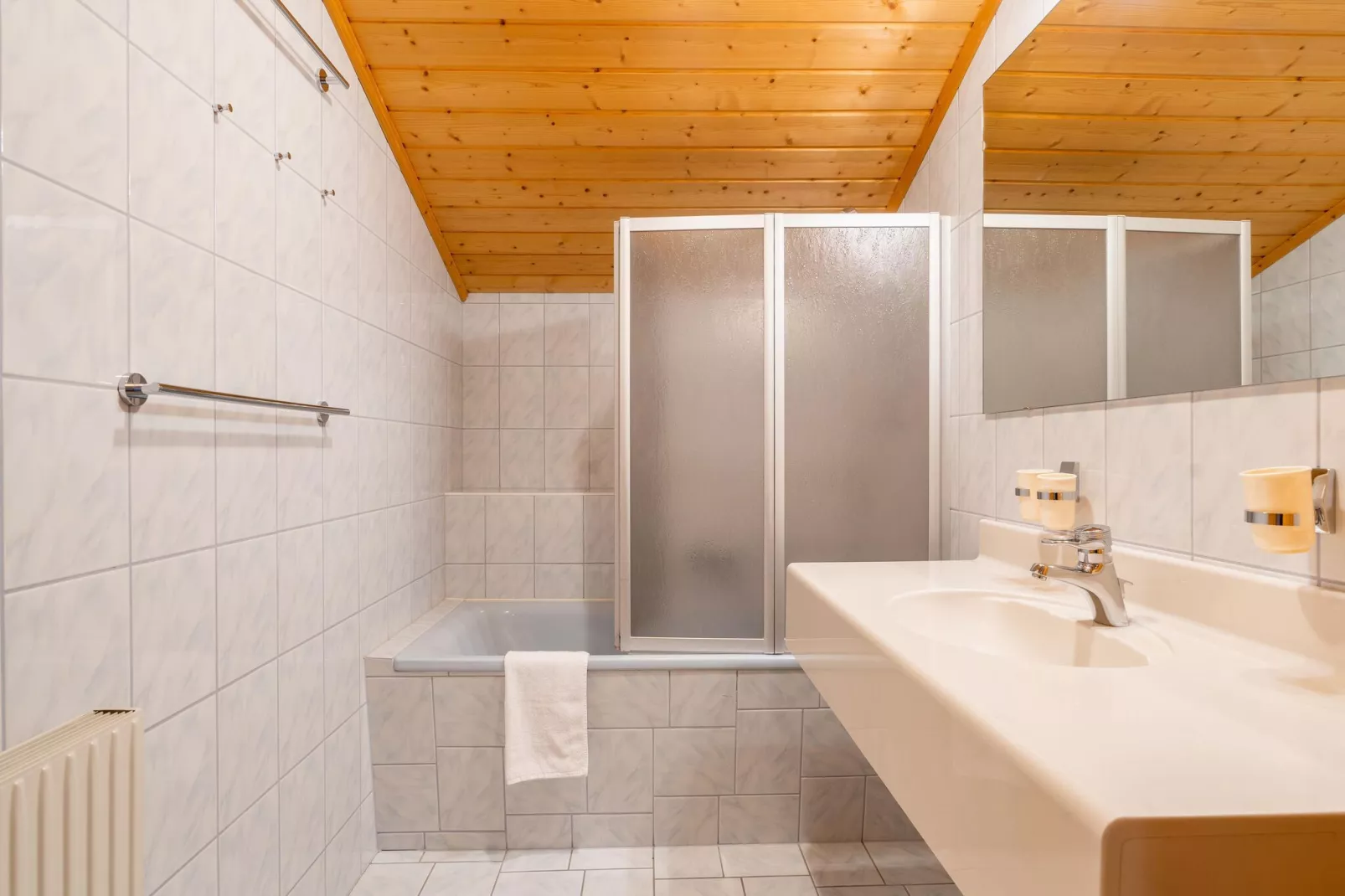 Apartment "Felbertal" & "Grasberge"-Bathroom