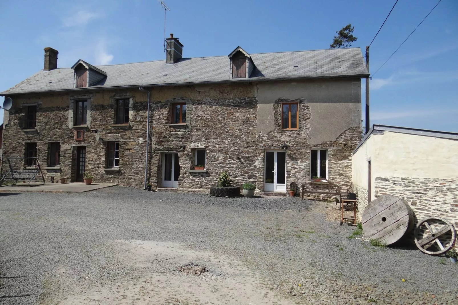 La Petite Houssaye-Terrassenbalkon