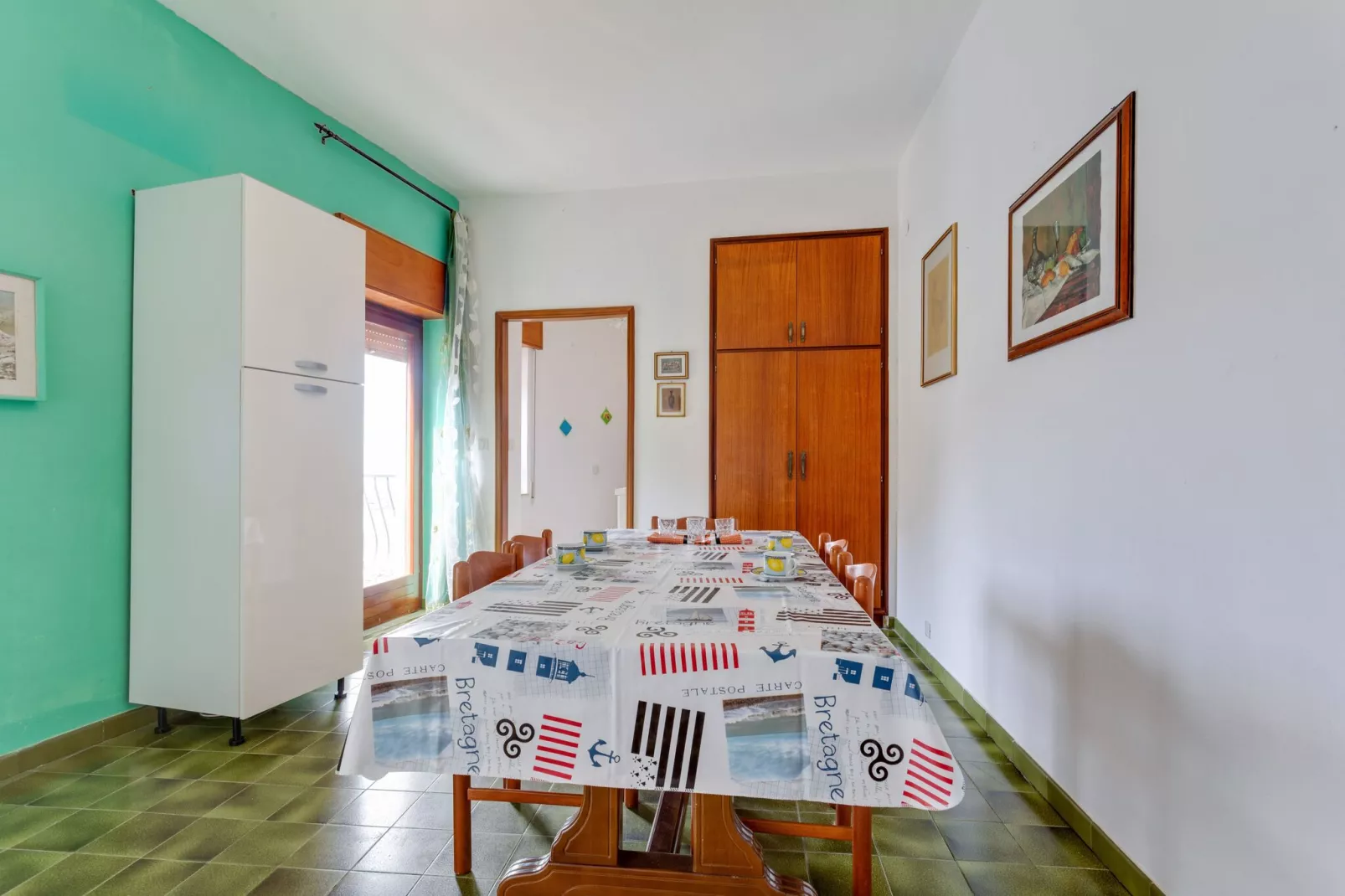 Appartamento Raffaella-Dining room