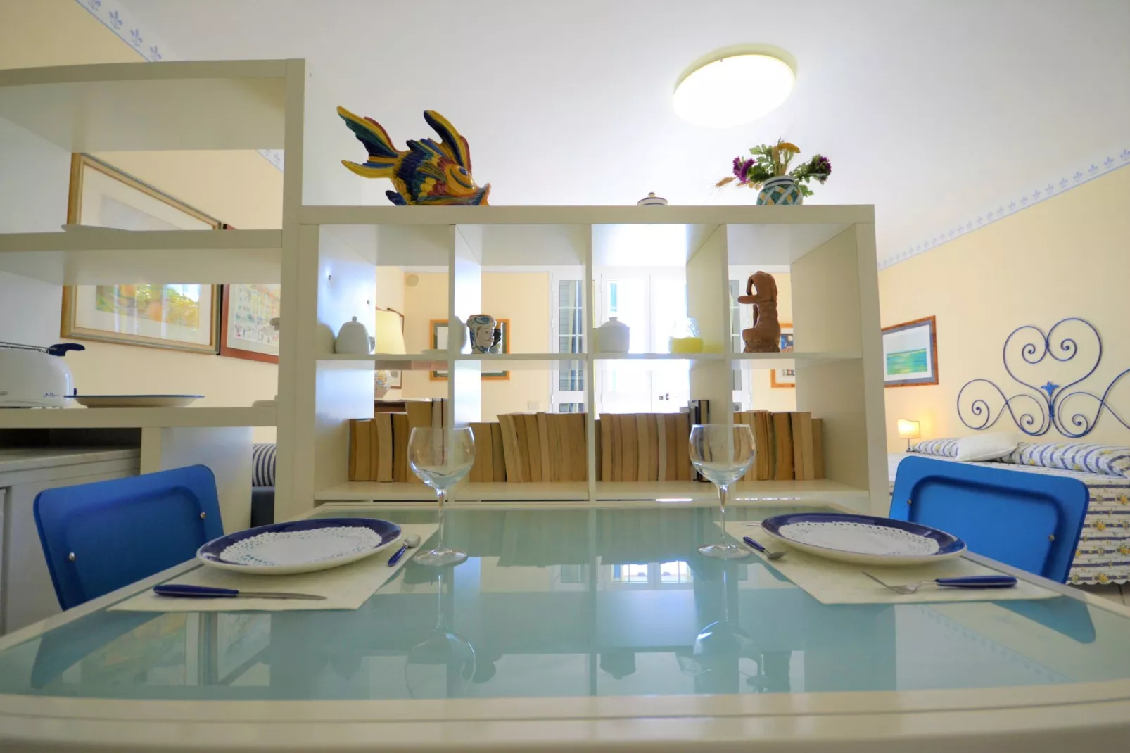 Valentina-Dining room