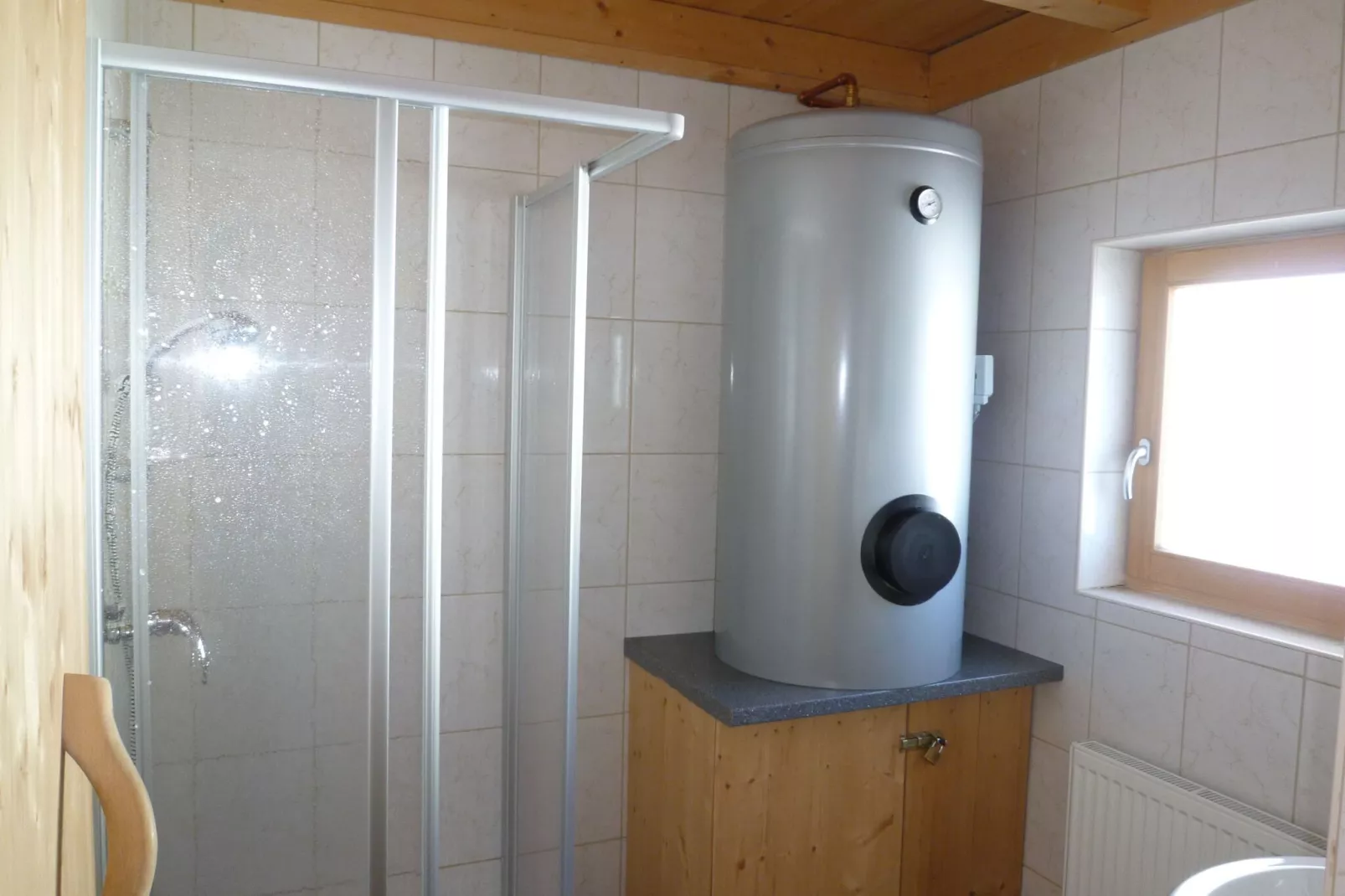 Almhütte Nase-Bathroom