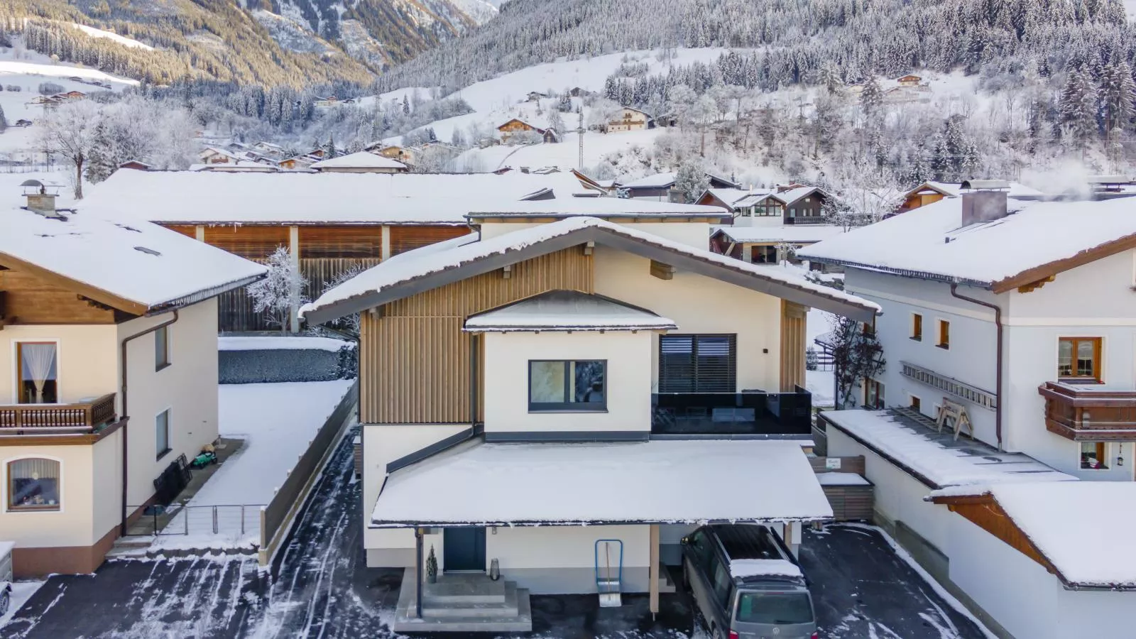 Ferienwohnung Emilia-Exterior winter