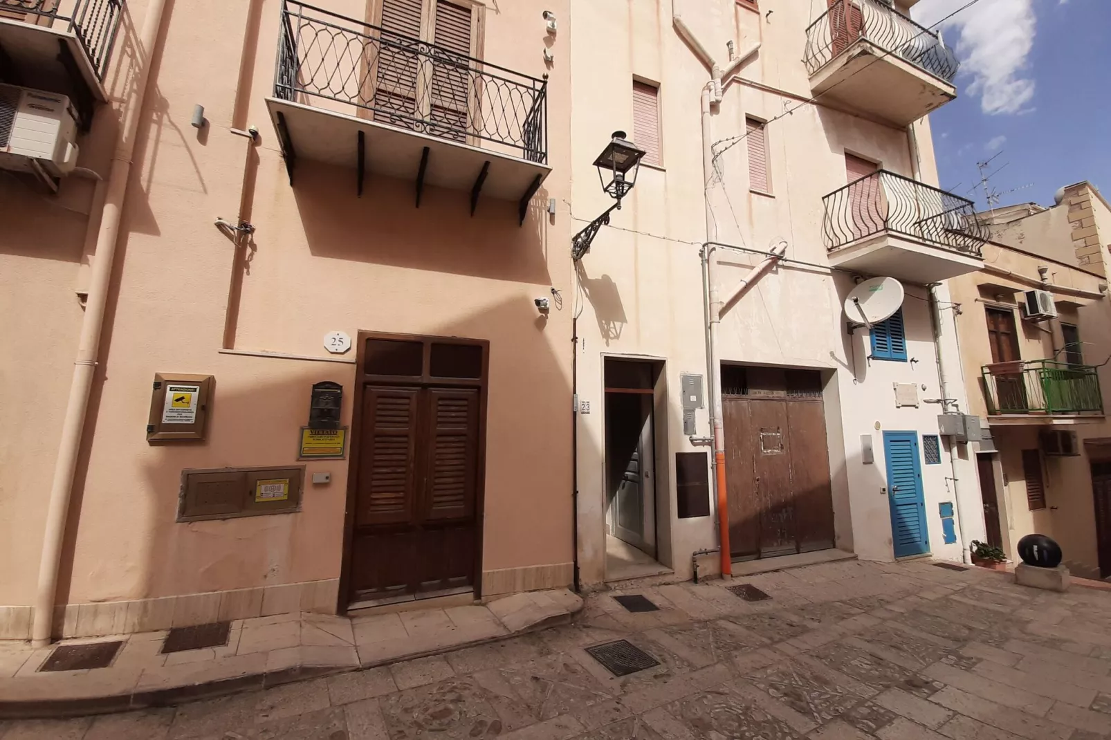 Appartamento Raffaella-Exterior summer