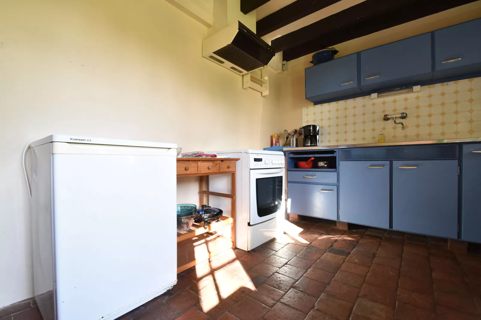 Maison de vacances  St Maurice sur Aveyron ferme-Kitchen