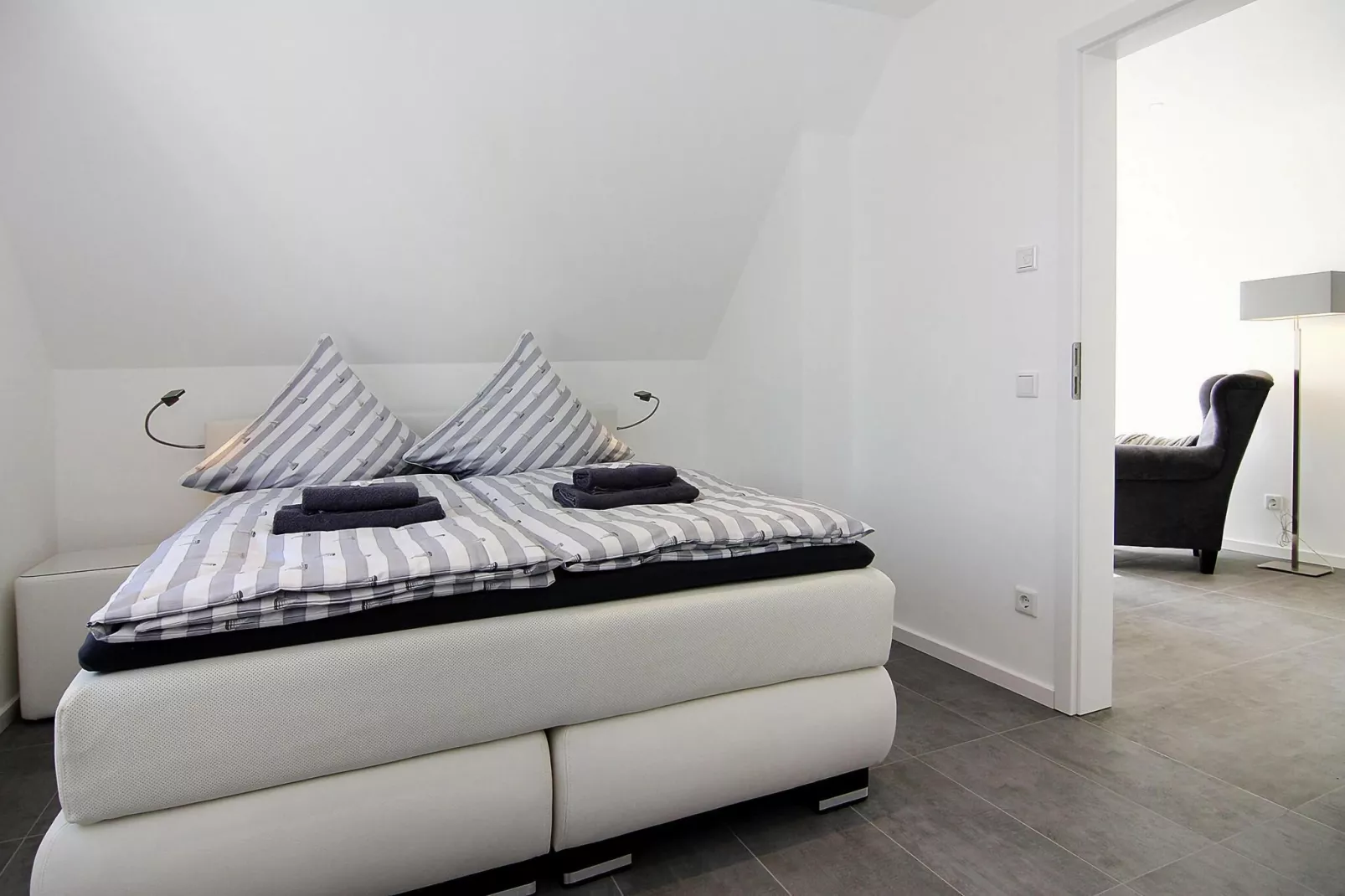 Am Yachthafen 4 Knauer-Bedroom