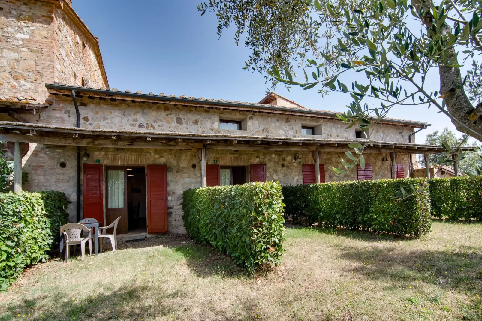 Ginestra 1  Ginestra 2-Exterior summer