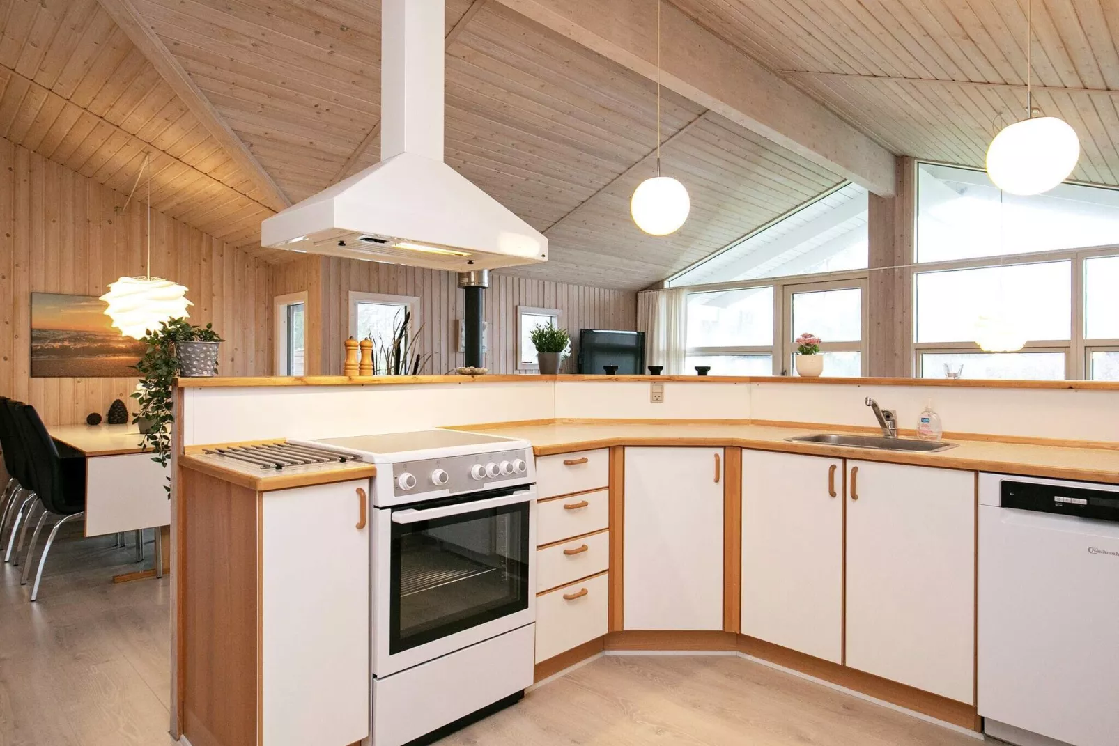 10 person holiday home in Humble-Indoor