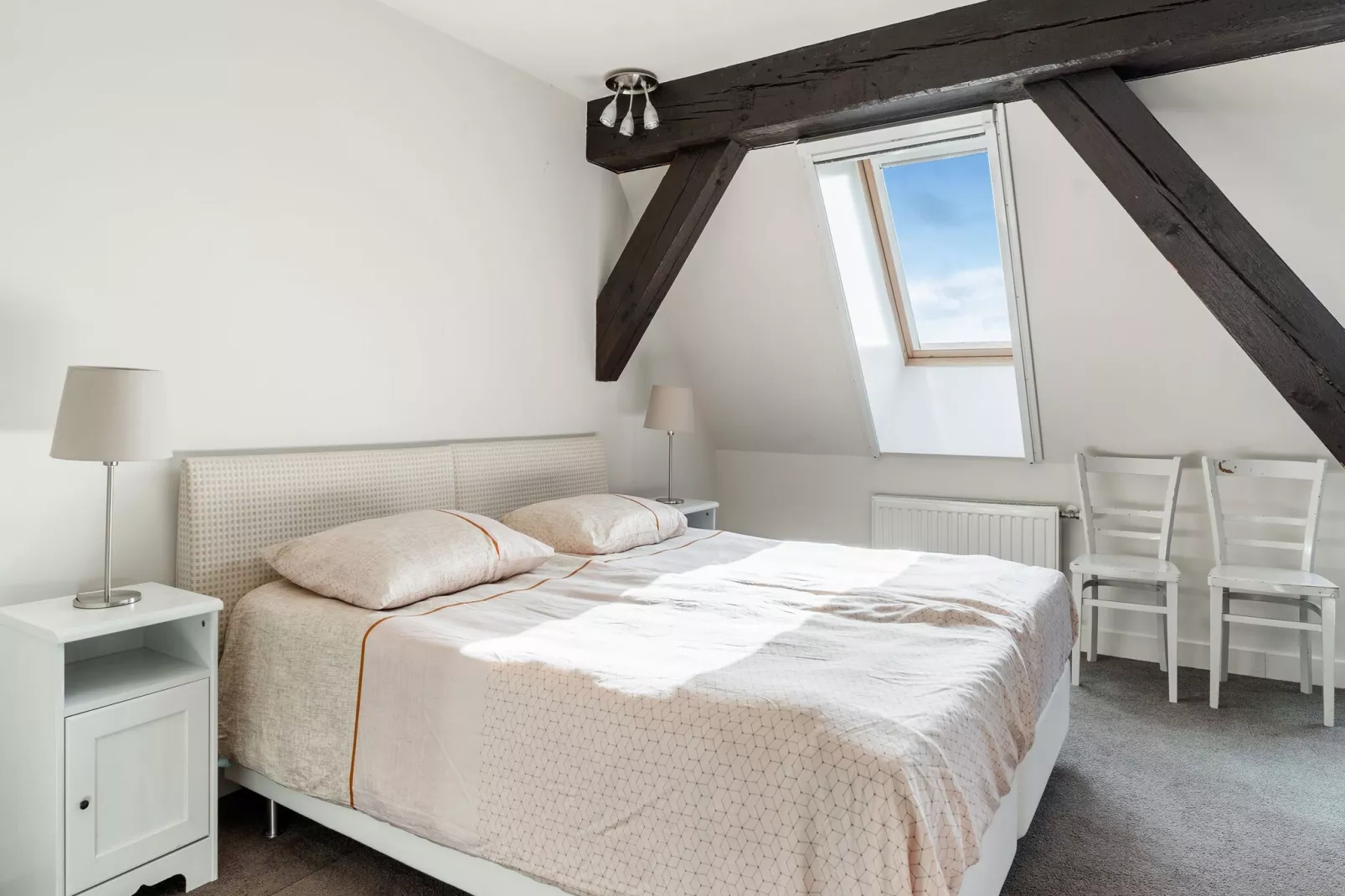 De Pauwenhof-Bedroom