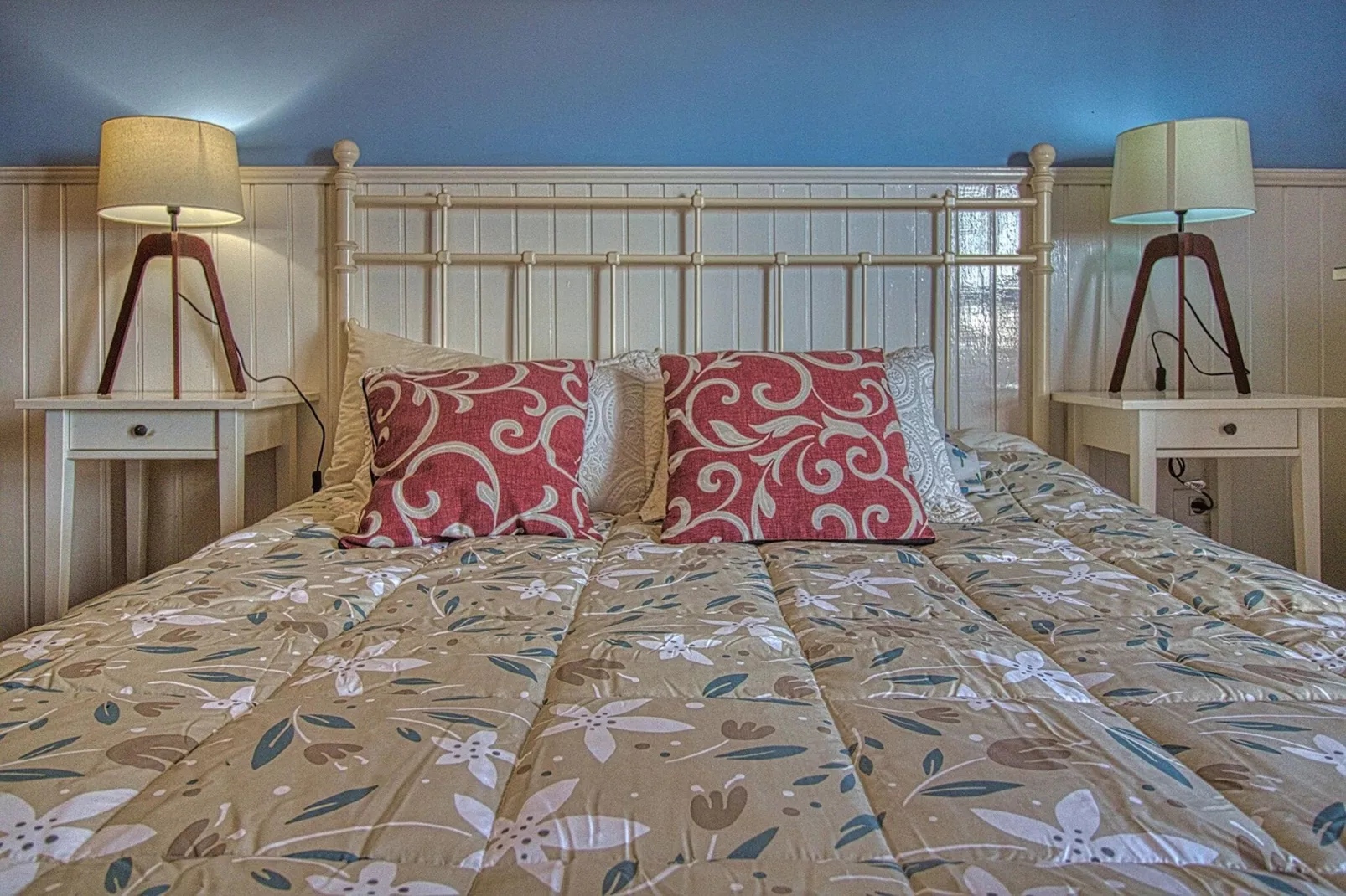 Radazul-Bedroom